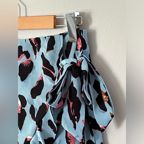 Women’s SHEIN Ruffle Hem Summer Coloured Leopard Print Tie Side Wrap Skirt - Picture 3 of 12